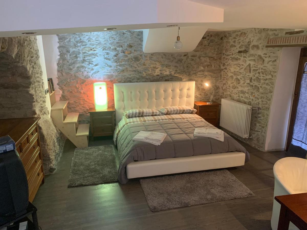 Bed & Breakfast Studioarcodia- San Marco d'Alunzio エクステリア 写真