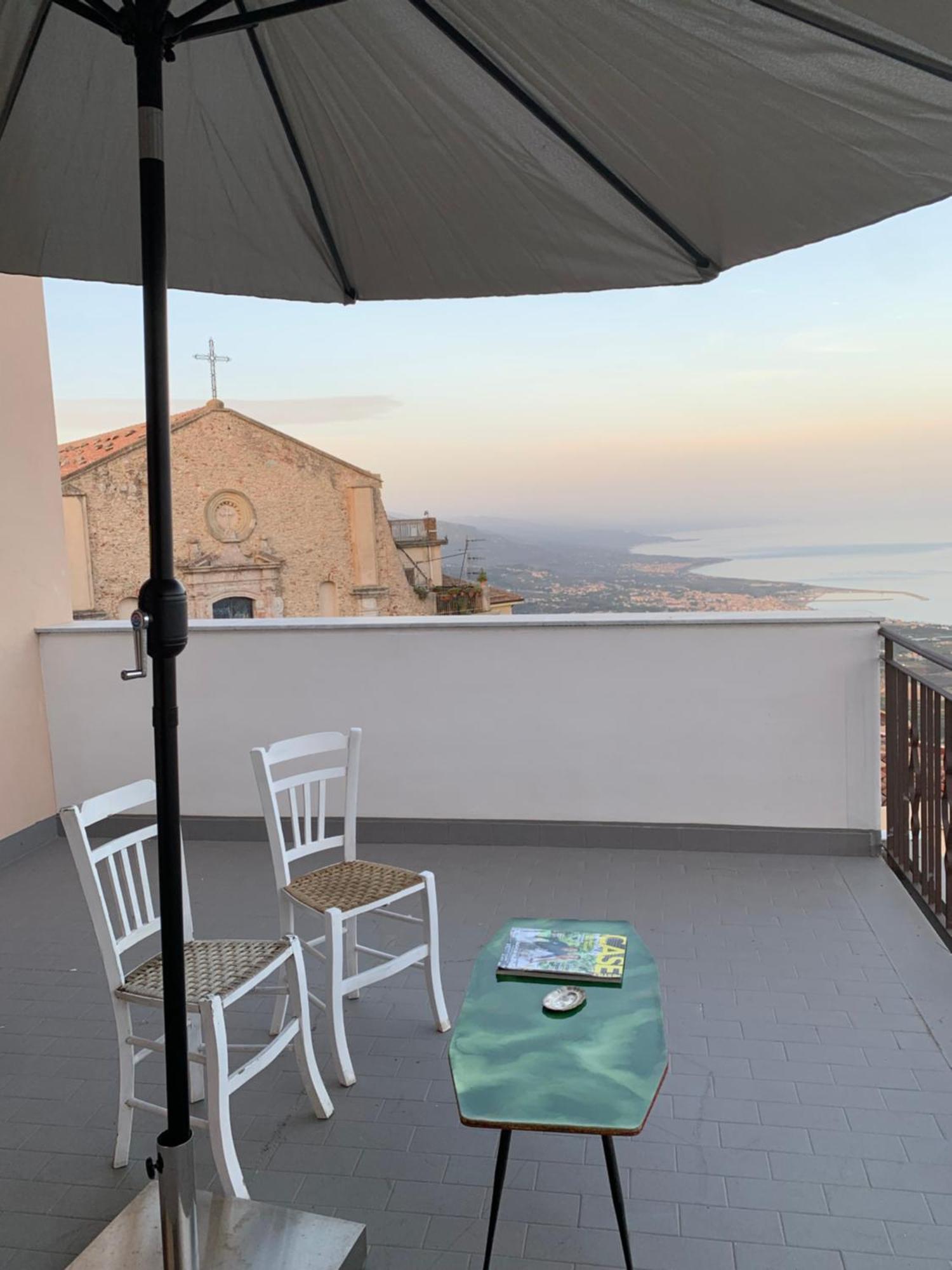 Bed & Breakfast Studioarcodia- San Marco d'Alunzio エクステリア 写真